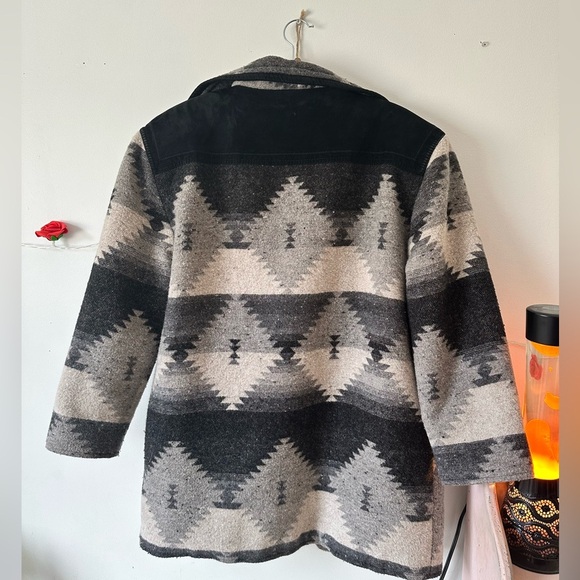 Women's Men’s Aztec Tribal Alpaca Wool Black and Gray Patterned Coat M L XL - Picture 13 of 13